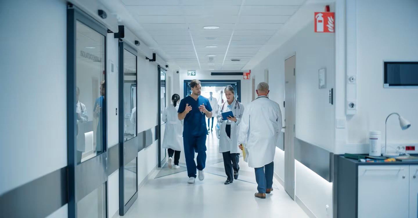 Non solo manager: ecco perché i direttori generali  della sanità sono chiamati a ruoli sempre più politici